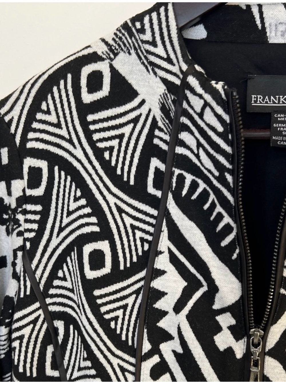 Frank Lyman Design Black White Ikat Faux Leather Knit Blazer Jacket Size 8 - Picture 6 of 16
